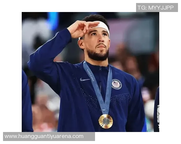 布克成NBA历史第三年轻球员达成17000分与3600助攻双里程碑